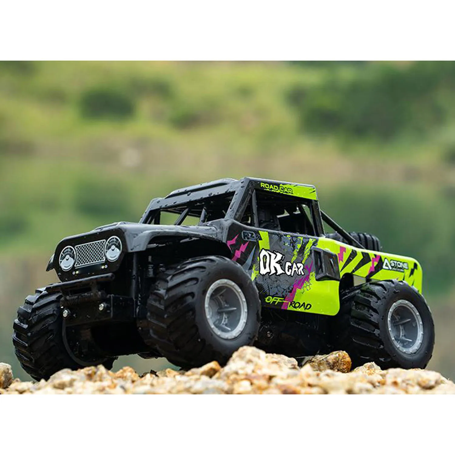 

RC Off Road Vehicle 1/18 4*4 2.4G Remote Control Crawler Q191 Amphibious All Terrain Controlled 360 Rotation Stunt Car Model RTR