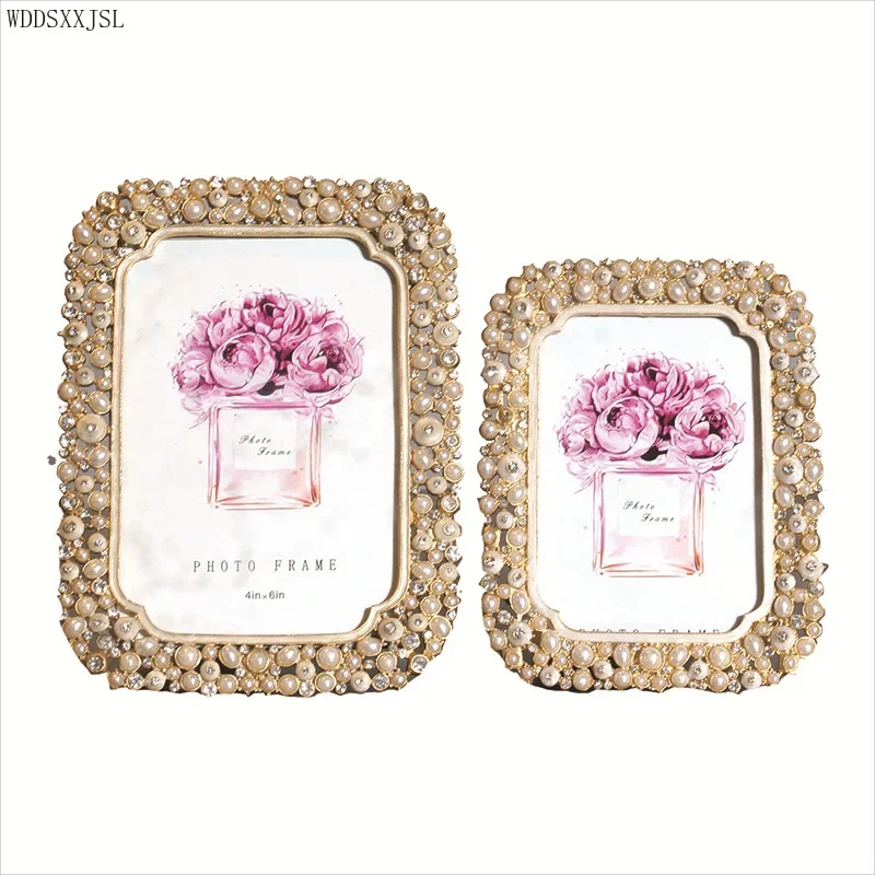 

Light Luxury Retro Pearl Metal Photo Frame Decoration Creative Wedding Photo Living Room Desktop Photo Frame Ornaments