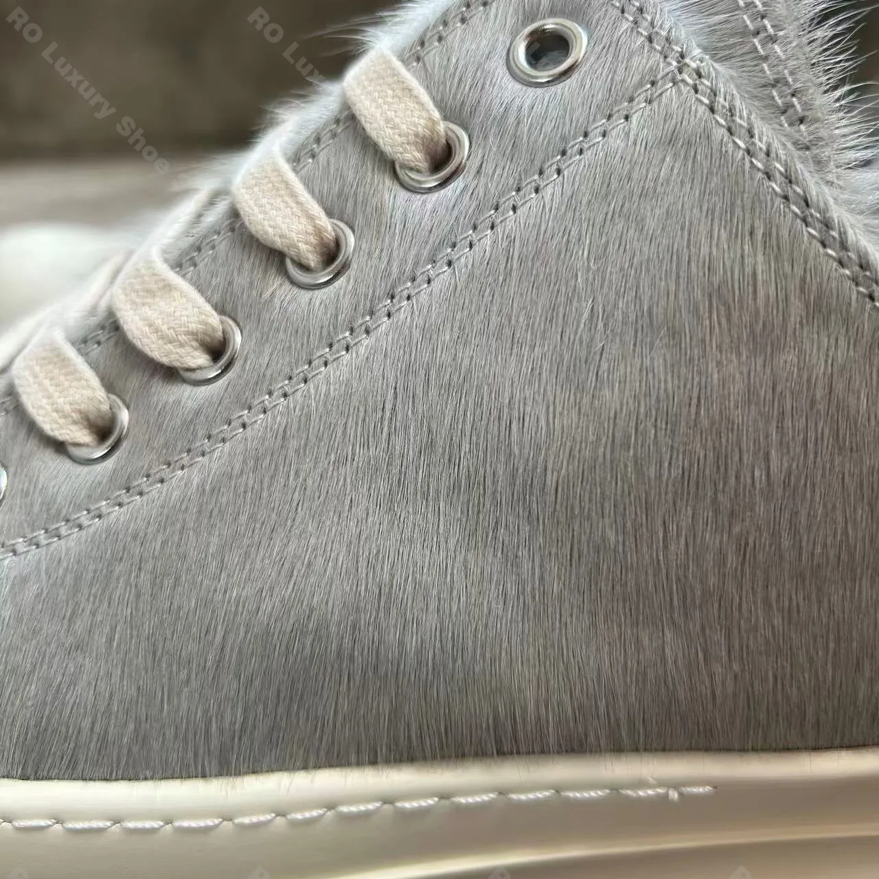 Brand Casual Women Shoe Horsehair Men Sneaker Grey Low Top Lace Up Shoe Designer New Fashion Trainer Platform Leather Flat Shoe