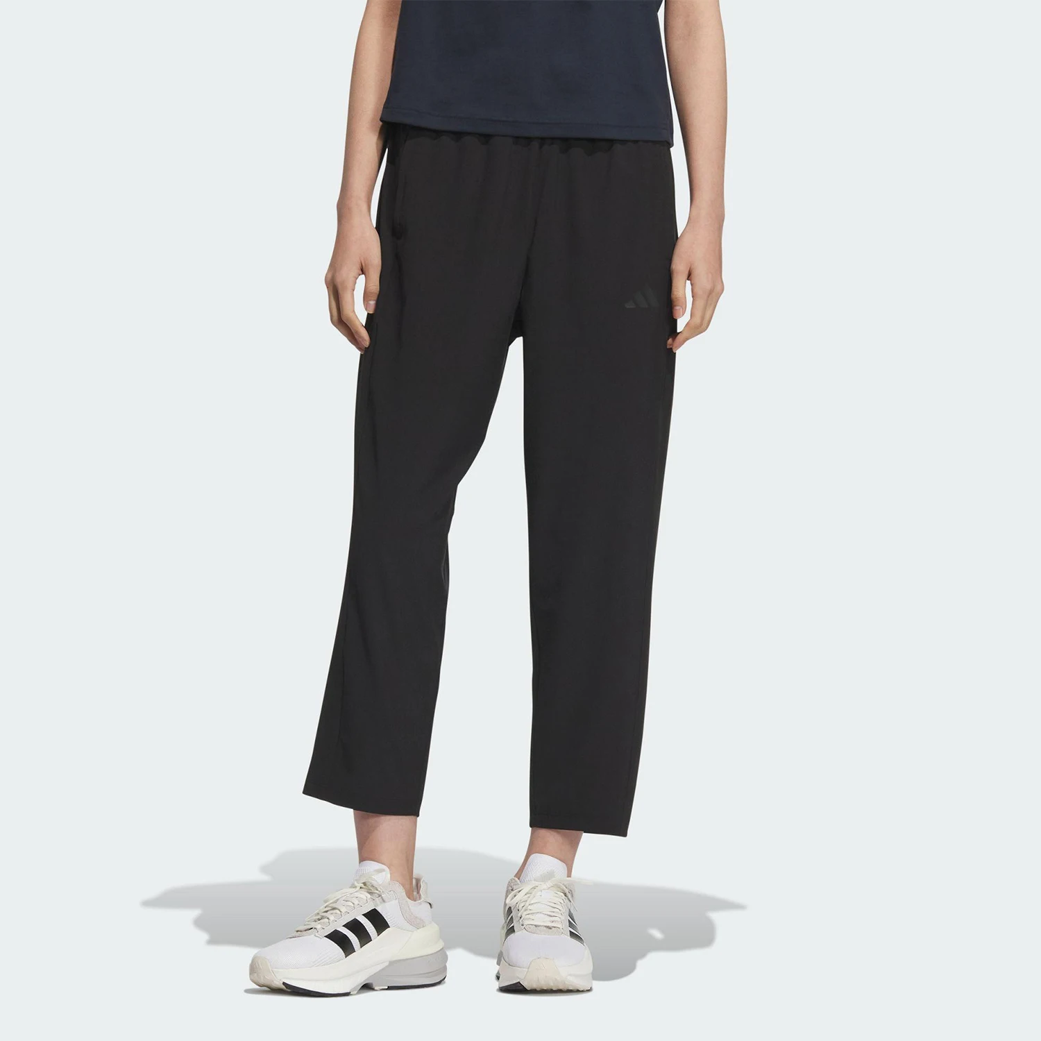 Pantaloni casual affusolati sportivi da donna Adidas Genuine WV 7/8 KC0030