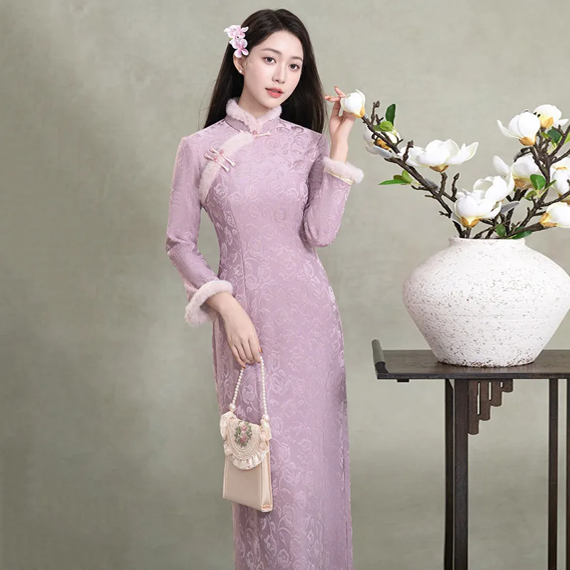 Różowa Gruba Zimowa Nowa Chińska Sukienka Cheongsam z Długim Rękawem Ulepszona Retro Jesienno-Zimowa Qipao dla Młodych Kobiet