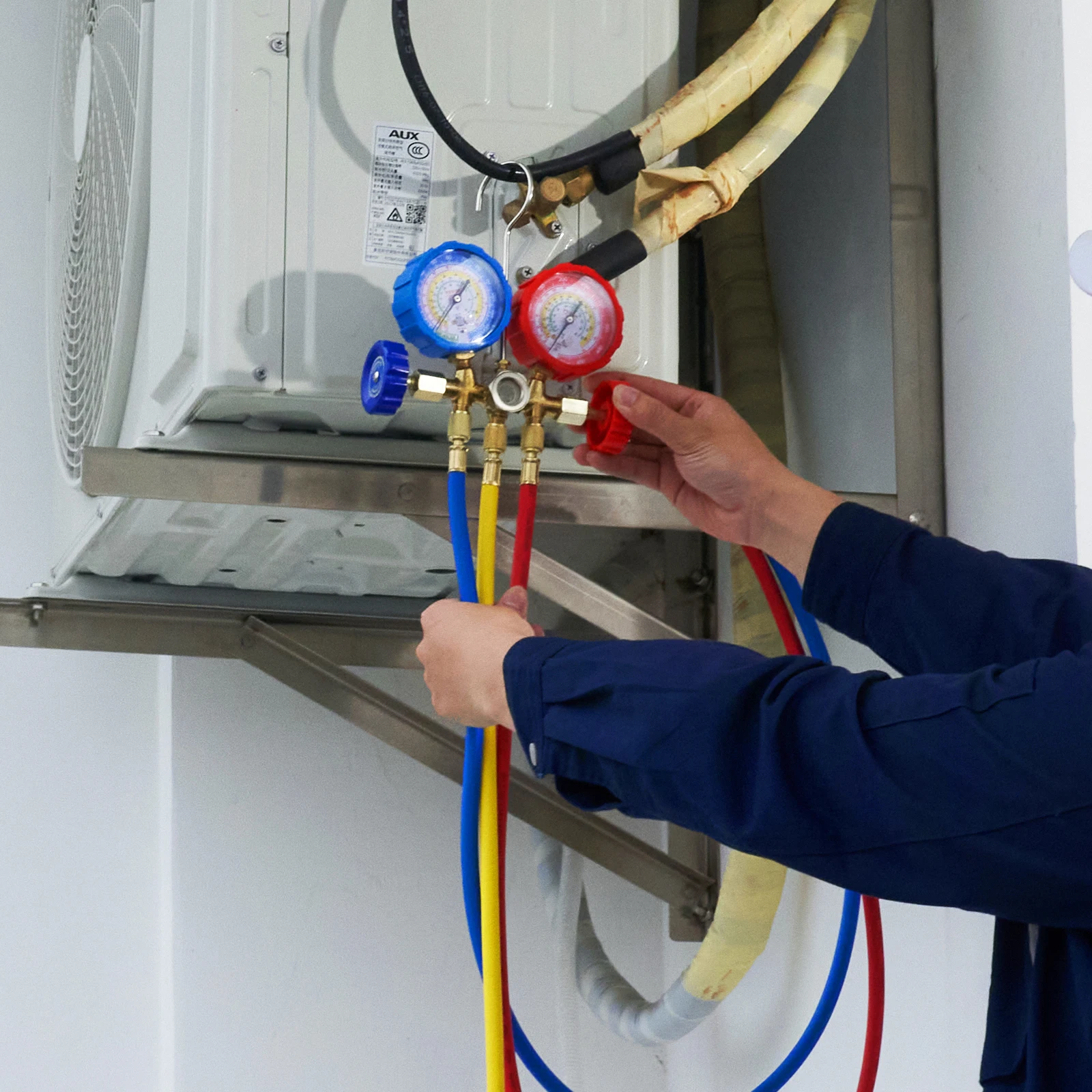 

Набор манометров для кондиционеров - 3-ходовой манометрический коллектор для хладагентов R134A, R22, R12, R502, фреоновые манометры с 5-футовыми шлангами, соединителями, краном для баллонов