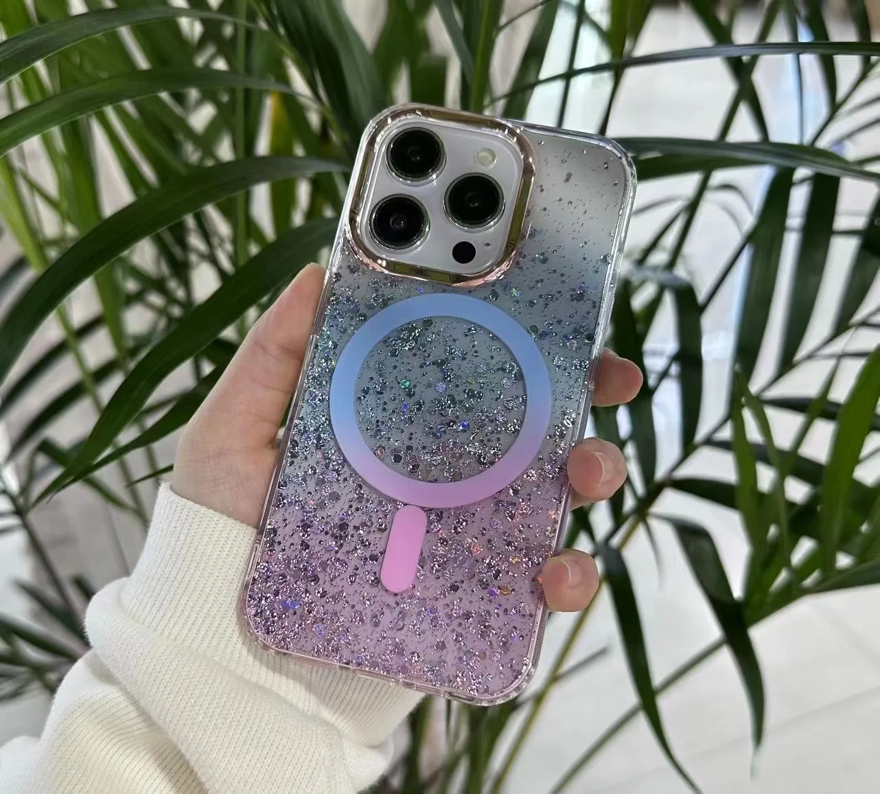 

Transparent PC Flash Powder Hard Magnetic Charging For iPhone 15 14 13 Pro Max Women Phone Case Not Yellow Gradient Glitter