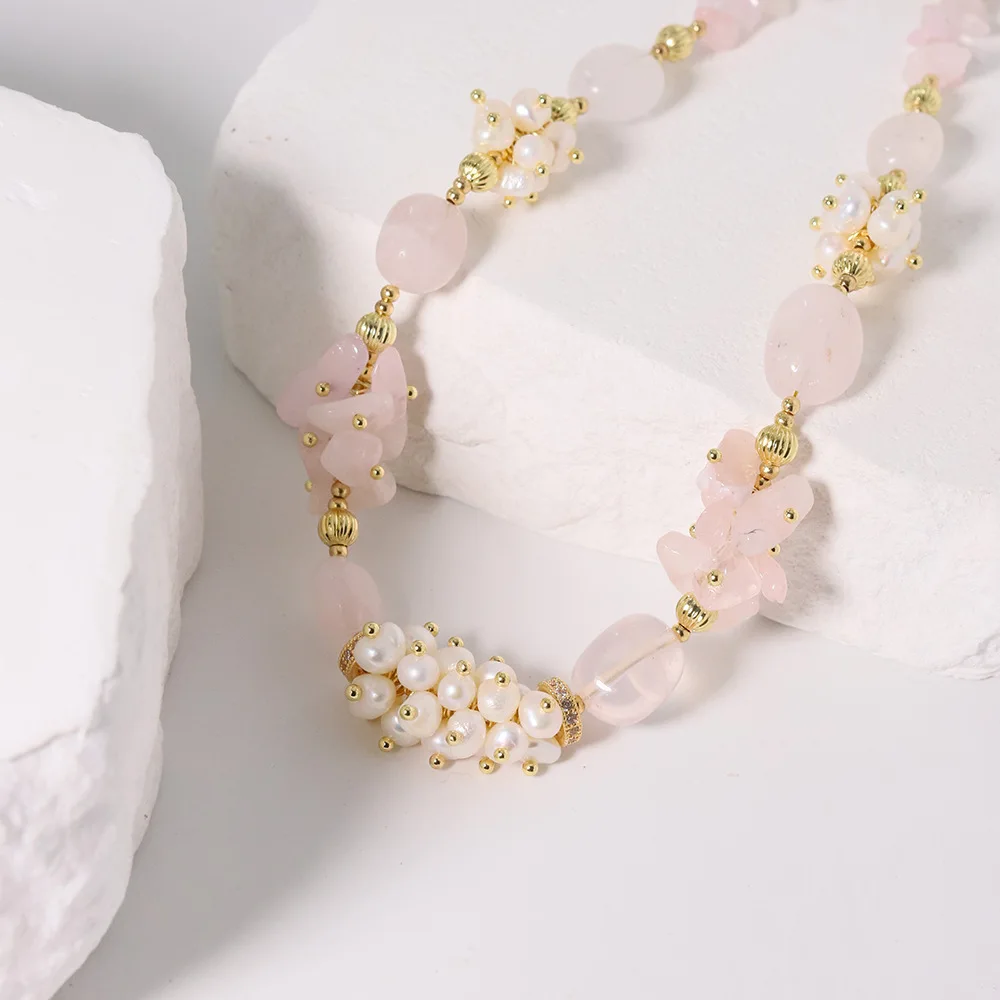 

Charm Natural Fresh Water Pearl Necklace Female New Chinese Retro Pink Crystal Clavicle Chain Fashion Jewelry Accessory