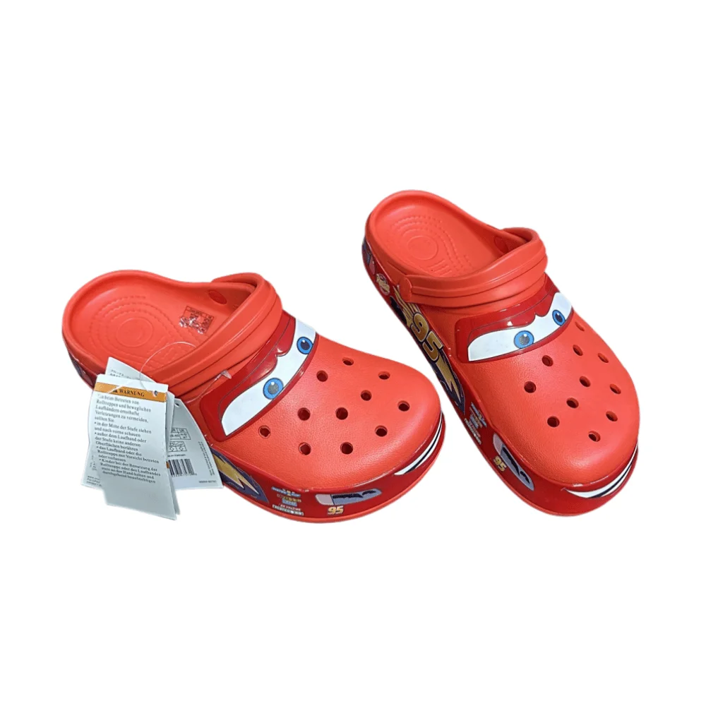 صنادل تعاون ديزني الأصلية ماكوين بيكسار شباشب شاطئ خارجية لطيفة على شكل رسوم متحركة أنيمي مضادة للانزلاق No95 شباشب سيارة