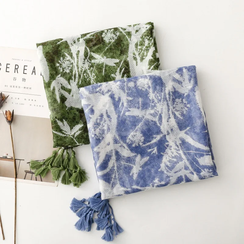 2025-fashion-new-women-leaves-pattern-tassel-scarf-shawls-soft-floral-wraps-hijab-wholesale-10pcs-lot