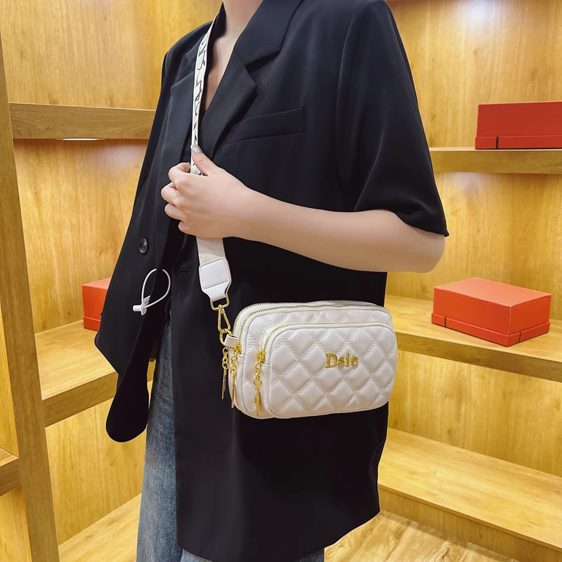 

Elegant Women Messenger Bag Vintage Style Leather Crossbody Shoulder Bag