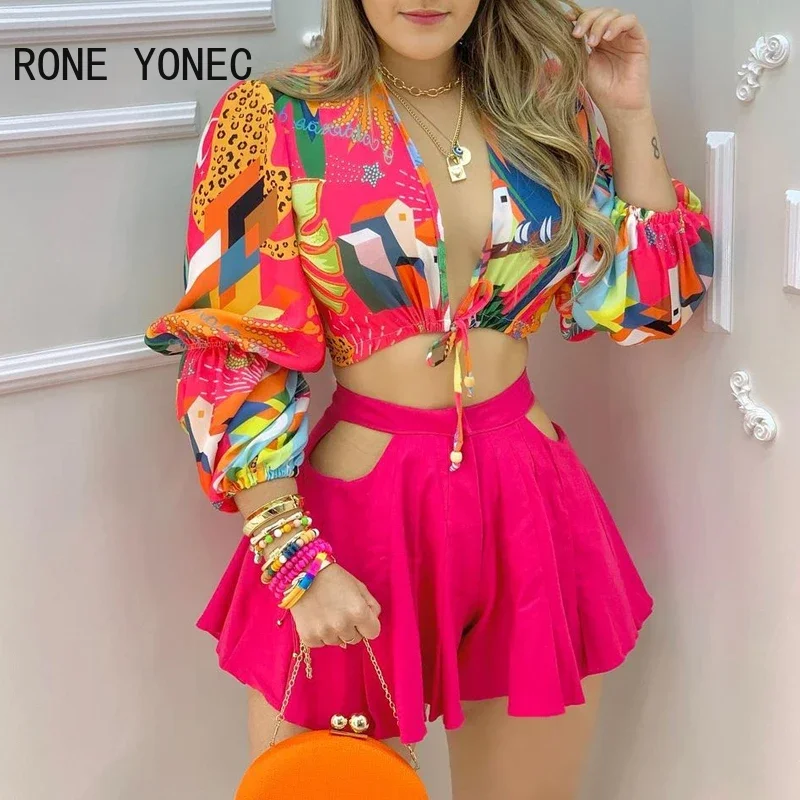 Women Two Piec Set Print Deep V Neck Colorblock Lantern Sleeve Croop Top & Cutout Plain Shorts Set