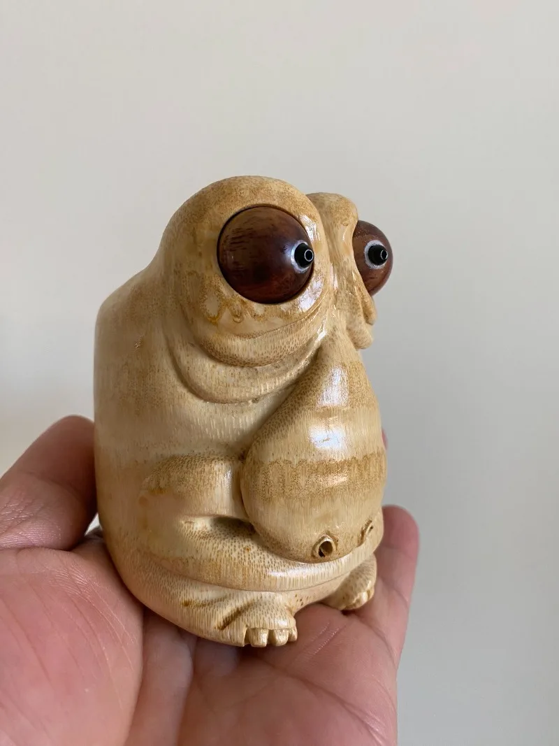 Tala Nose Bamboo Root Carving, Movable Eyes Expressions, Aged Material Handmade Zen Woodcraft Art Collectible