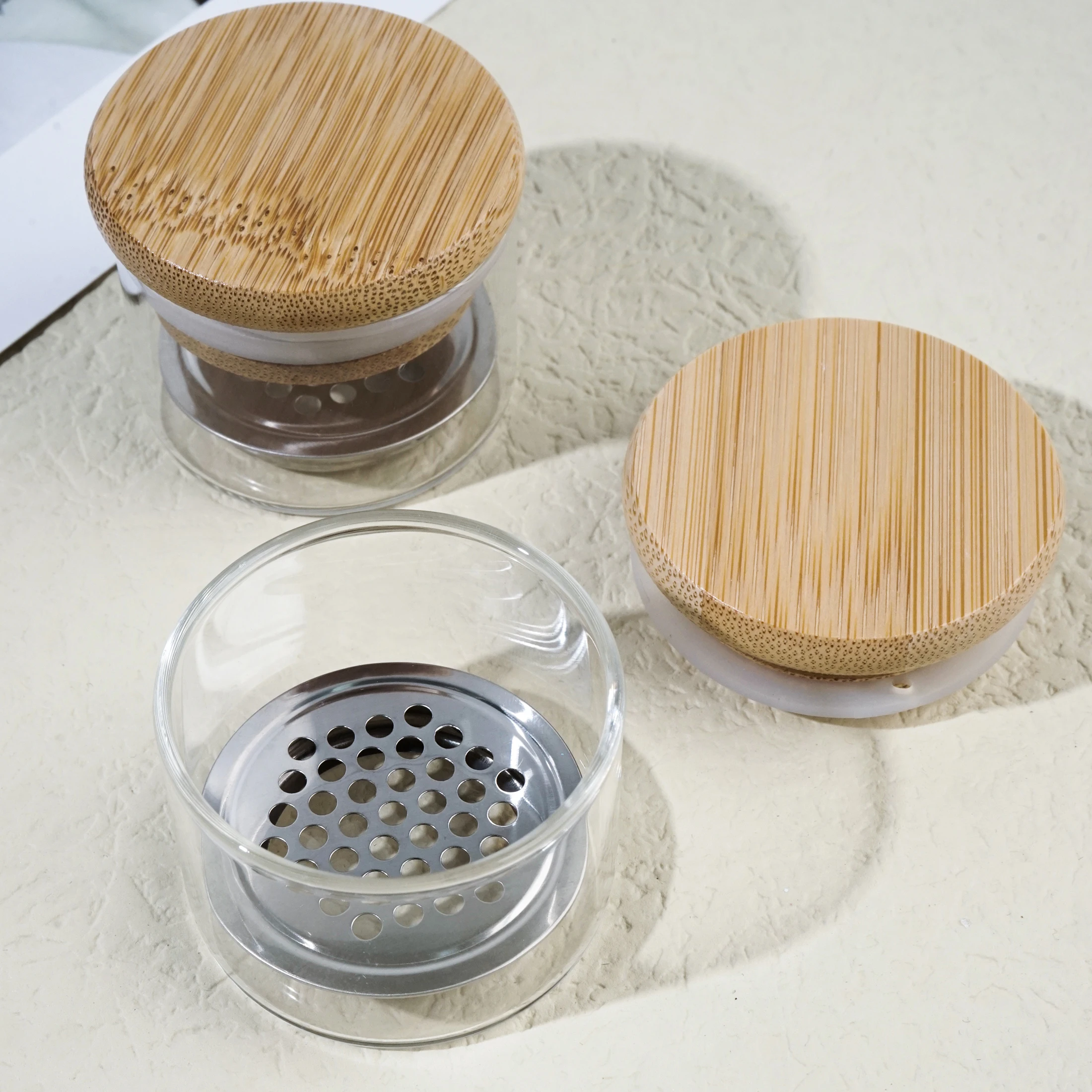 Japanese Style Nail Art Sequin Brush Cleaning Cup With Lid Stainless Steel Mesh Layered Crystal Cup Brush Cleaning Tool