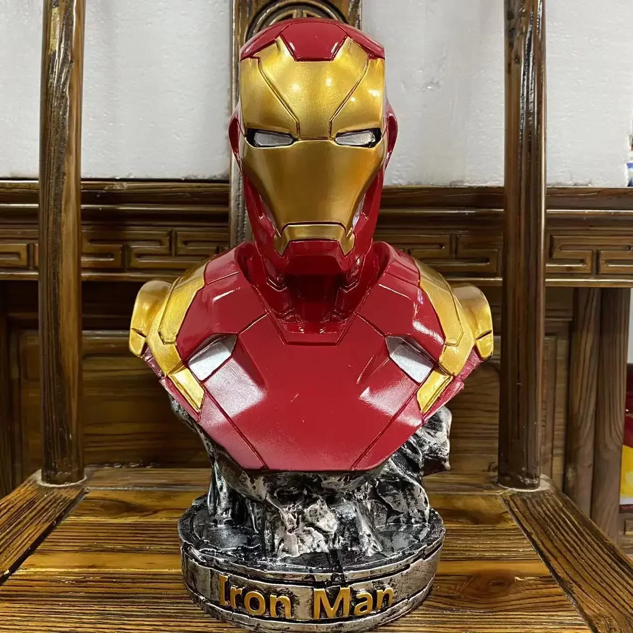 Marvel Avengers 1:1 รูป Iron Man Black Panther หน้าอกห้องนั่งเล่นเครื่องประดับอะนิเมะอุปกรณ์ต่อพ่วงเรซิ่นขนาดใหญ่สะสมของขวัญ