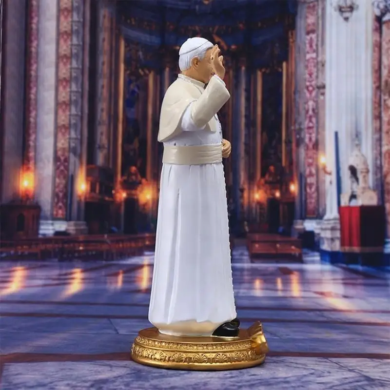 L43A Traditional Holy Figurine Pope Benedict XVI Ornaments Meaningful Gift Art Crafts