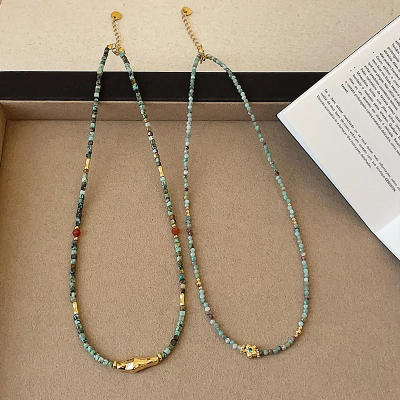

Bohemia Green Color Natural Stone Cubes Beads Flower Beaded Necklace for Women 14K Real Gold Plated Copper Chain Chokers