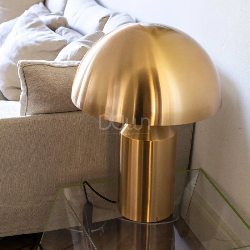 Home Modern Bedroom Bedside Lamp Designer Living Room Study Light Nordic Creative Classic Atollo Desk Lamp