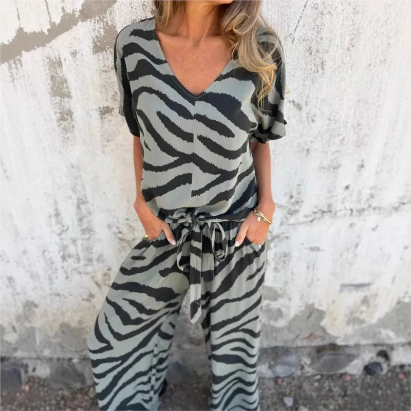 V-link New In Matching Sets Two Piece Outfit 2 Pieces Set For Woman Simple Style All-match Animal Print Leace-up Top Pant Casual