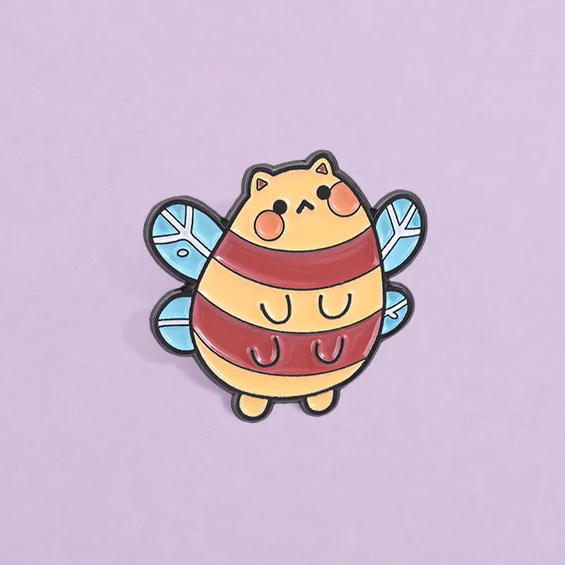 Cartoon Cute Bee Cat Combined Brooch Creative Fun Leisure Gift Alloy Badges Pins DIY Bag Clothes Shoes Hat Jeans Decoration