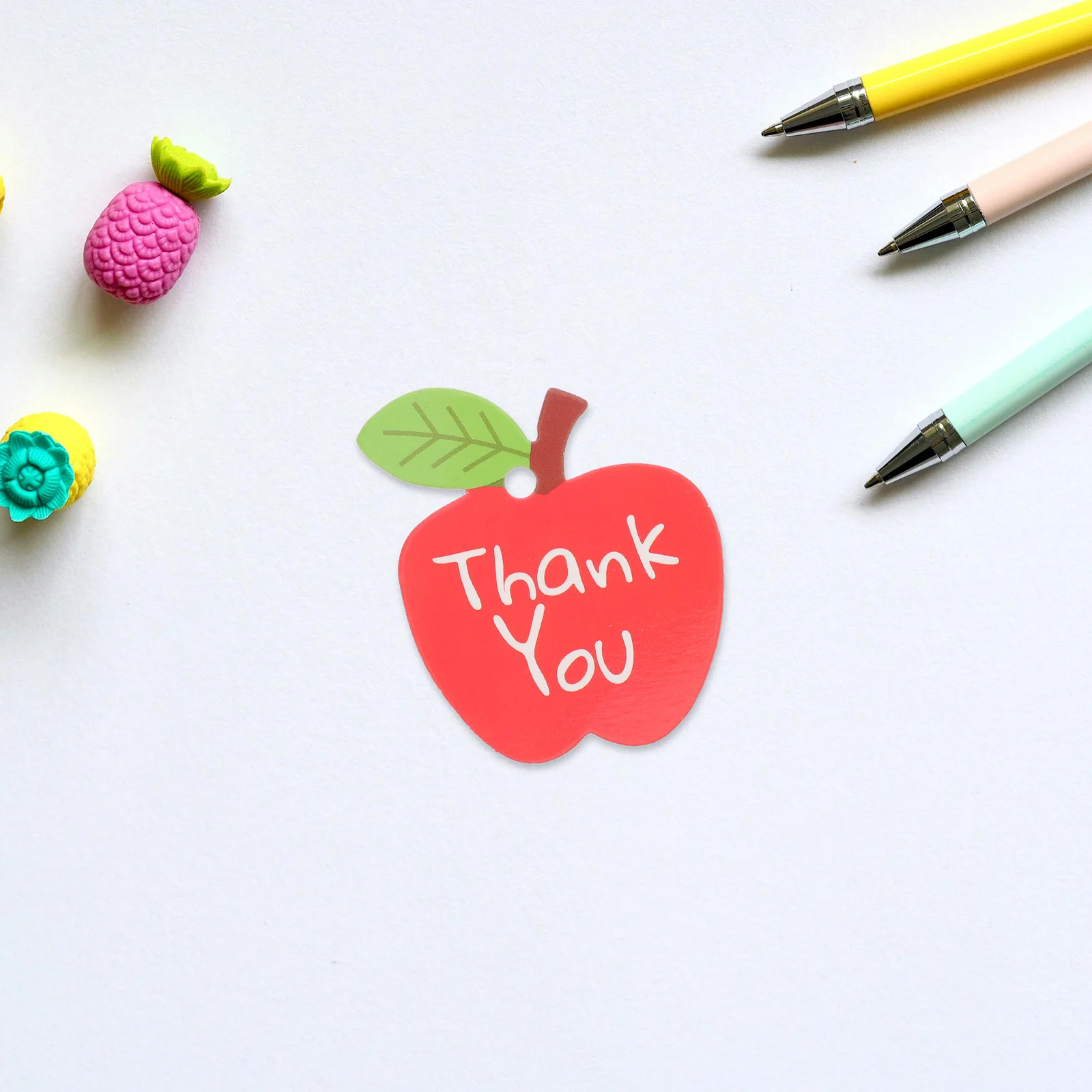 

200pcs Apple Shape Thank You Tags For Birthday Wedding Holiday Present Wrapping Hanging Labels Party Favor Office Paper Craft