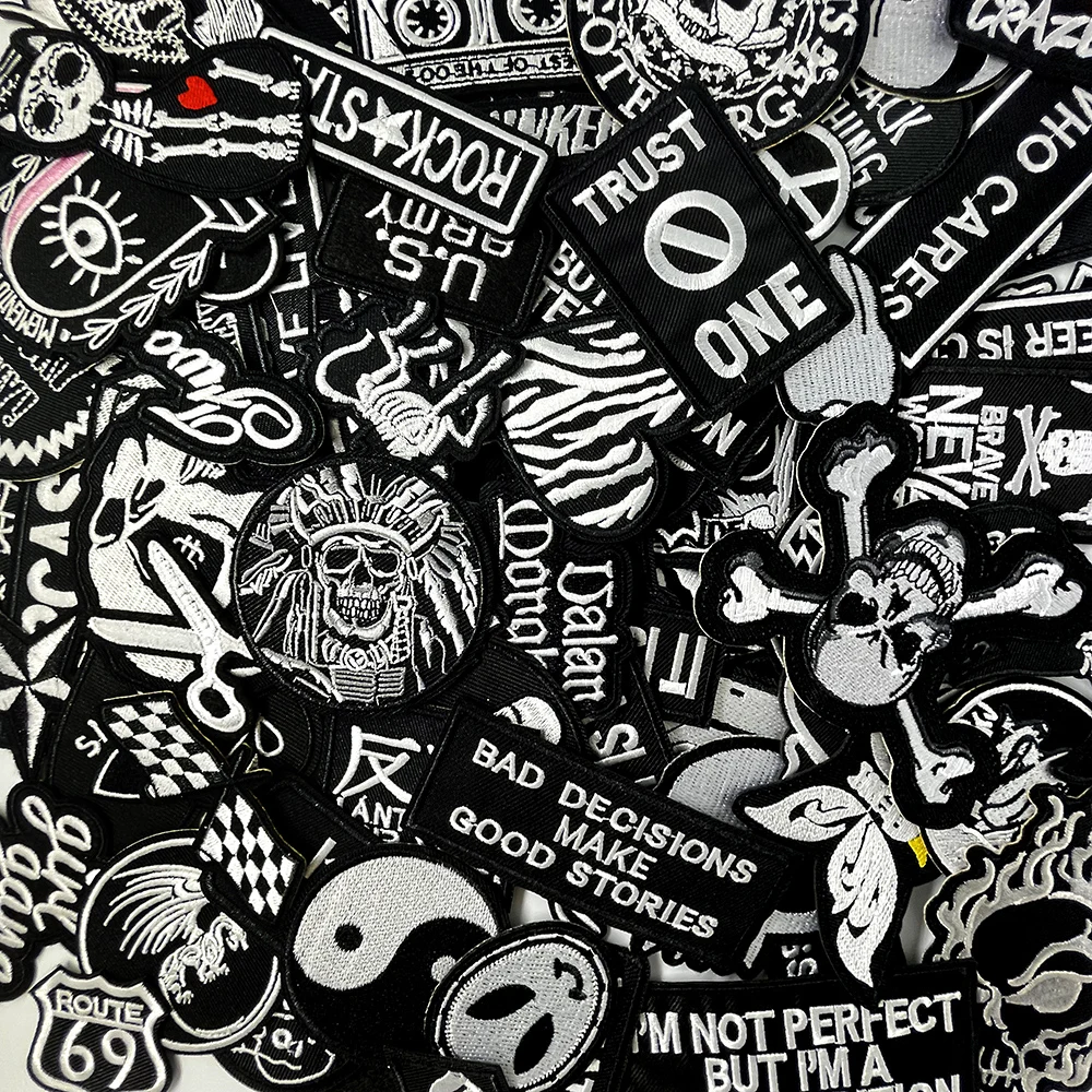 100Pcs/Lot Random Mix Iron on Patches Embroidered Applique Clothes Apparel Sewing Supplies Cloth Repair Mend Patch Black
