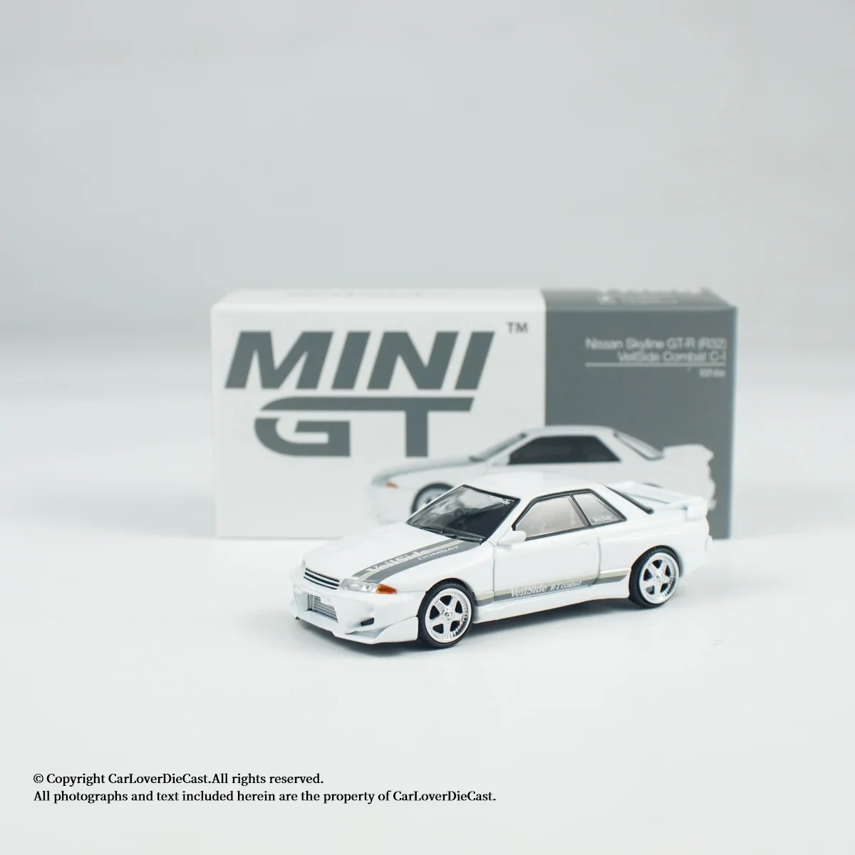 MINI GT 1/64 Nissan LB-Super Silhouette S15 Skyline GT-R (R32) Volkswagen ID.Buzz Candy Mazda RX-7 VeilSide Fortune Car Model