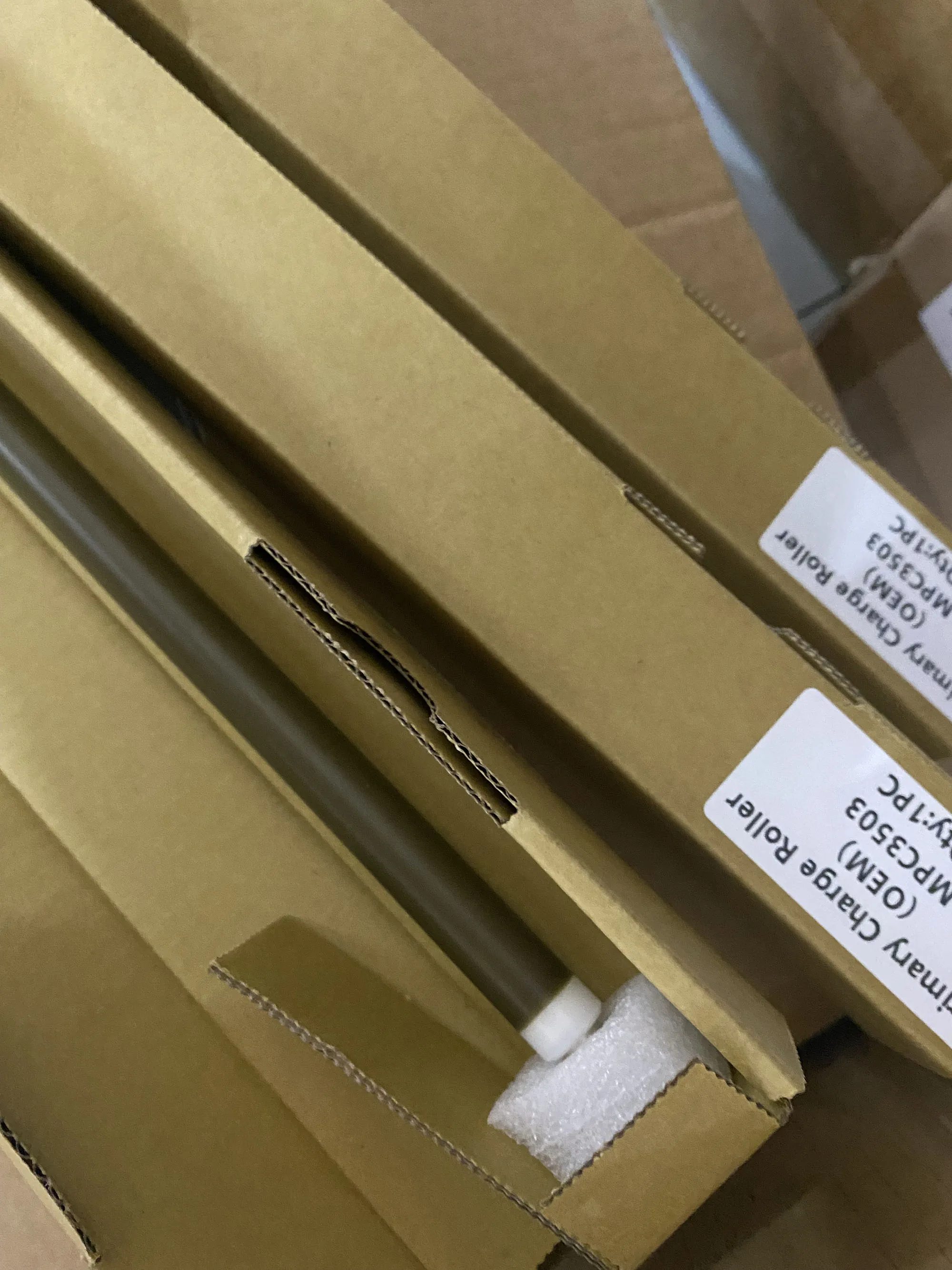 

1X OEM Brown Color Primary Charger Roller For Ricoh MPC3003 3503 3004 3504 4503 5503 6003 4504 5504 6004 IMC3000 PCR AD02-7050