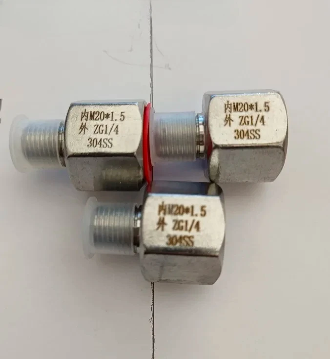 

10PCS 304 stainless steel pressure gauge connector 20 * 1.5 to 4 minute welding inner and outer wires