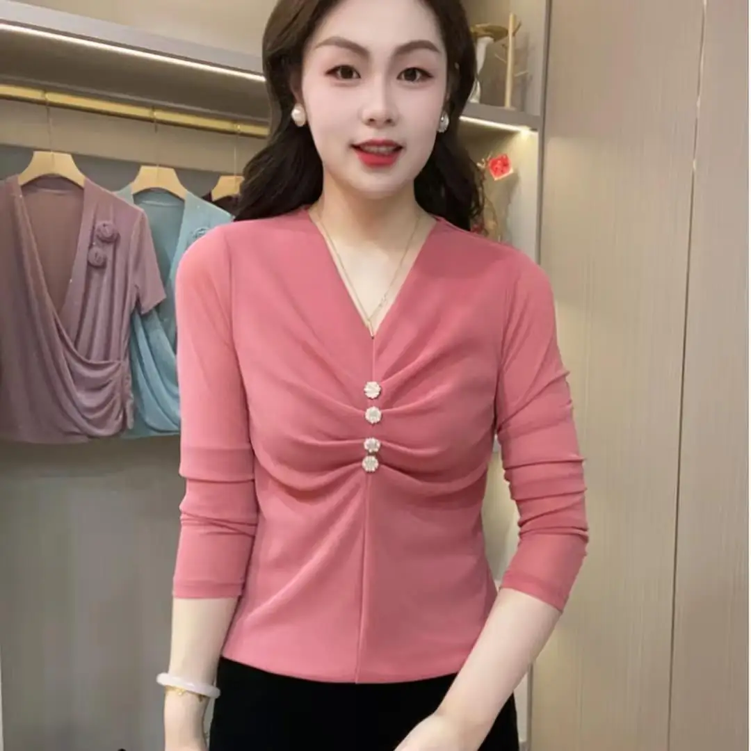 Early Autumn Faionable Mommy Sle V-Ne Button Elastic Me Base irt Long Sve 2025 New Ele Youthful Versatile T-...