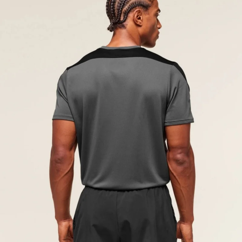 Running Moisture Wicking Round Neck T-Shirt Training Exercise Gym Sport Shirt Tops Lightweight Men's Quick Dry Short Sleeve Men