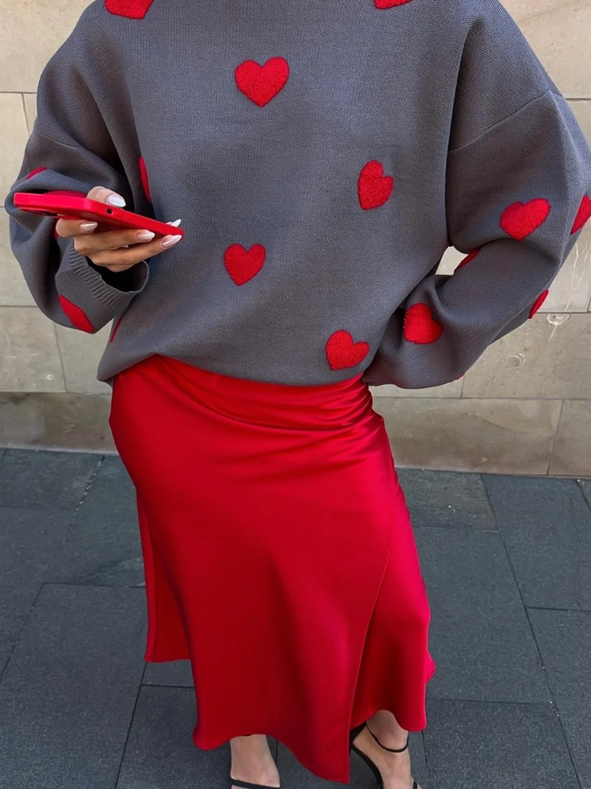 

Lazy Sle round Ne Long Sve Knitted Sweater Heart Pattern Base irt Women Thiened Street Sle Loose Fit Autumn Wear