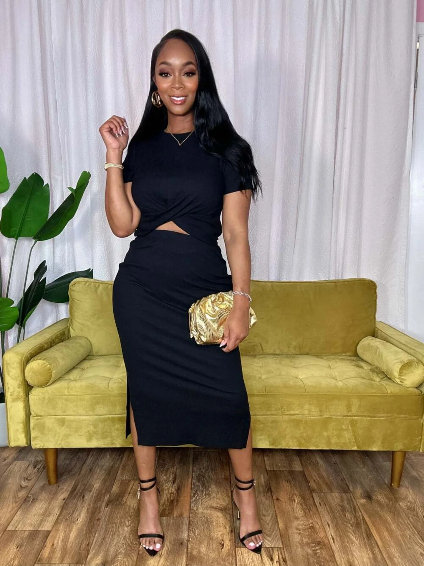 Women's Plus-Size Colorful Butterfly Print Top - Casual, Stylish, Loose-Fit and Slimming T-Shirt