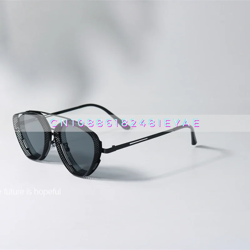 Cyberpunk Design Sunglasses Doomsday Wasteland Industrial Style Sunglasses Avant-garde Futuristic American Flat Glasses