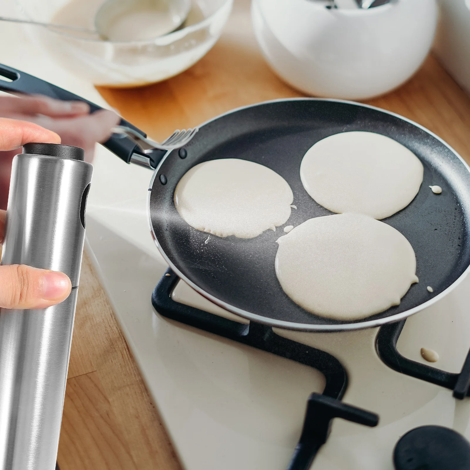 

1pc Stainless Steel Oil Spray Bottle Portable Even Mist Cooking Sprayer BBQ Picnic Grilling Storage Olive Oil Vinegar Water