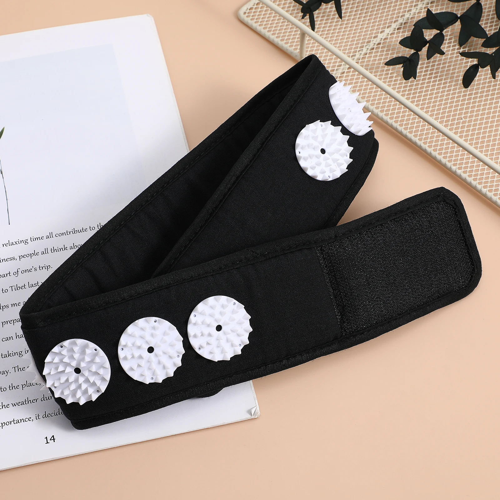 

Head Massage Belt Acupressure Wrap Pain Relief Lightweight Portable Scalp Stimulator Plastic Spikes Stress Reduction Muscle