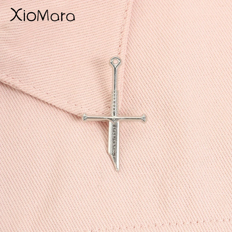 Pin Esmaltado de Película de Aventura de Fantasía, Broche de Espada Excalibur de Aragorn, Espada Rota, Insignia de Solapa, Joyería, Regalo para Fans de Películas y Amigos
