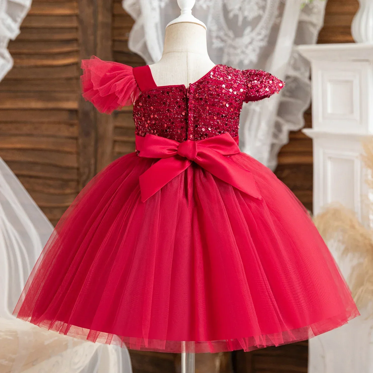 2024 New Sequin Girls Dress Fly Sleeves Toddler Birthday Bow Princess Dress 1-5Years Tulle Tutu Gown Wedding Baby Girls Dress