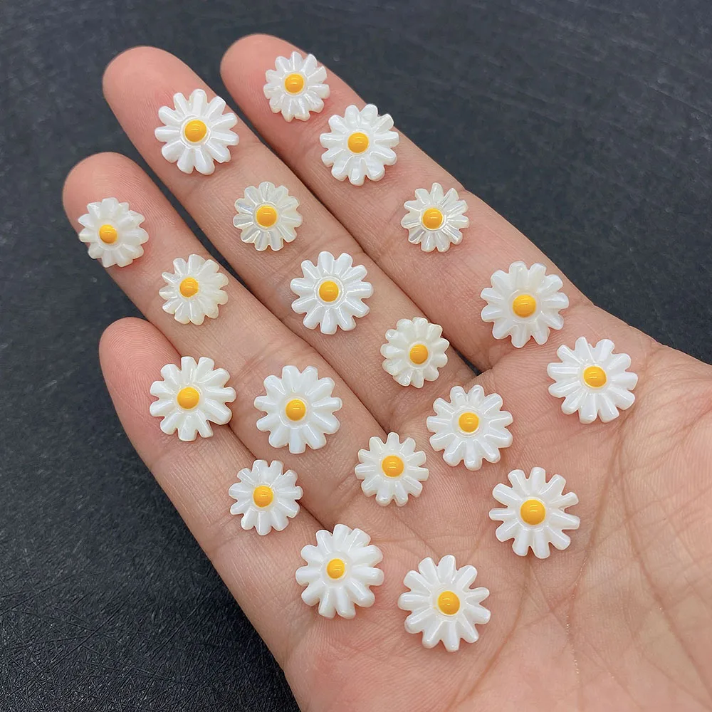 5pcs Natural Freshwater Shells Daisy Sunflower Pearl Shell Beads for DIY Jewelry Making Fashion Jewelry Earring Accessories