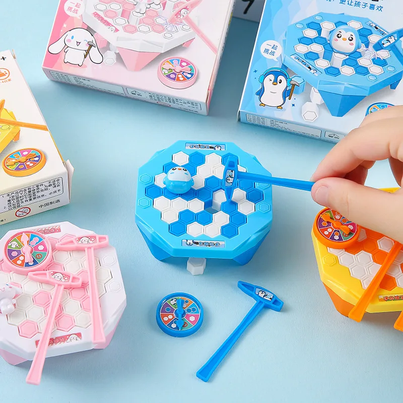 

3Pcs sets of two person battle penguin rescue model kits, holiday party gifts