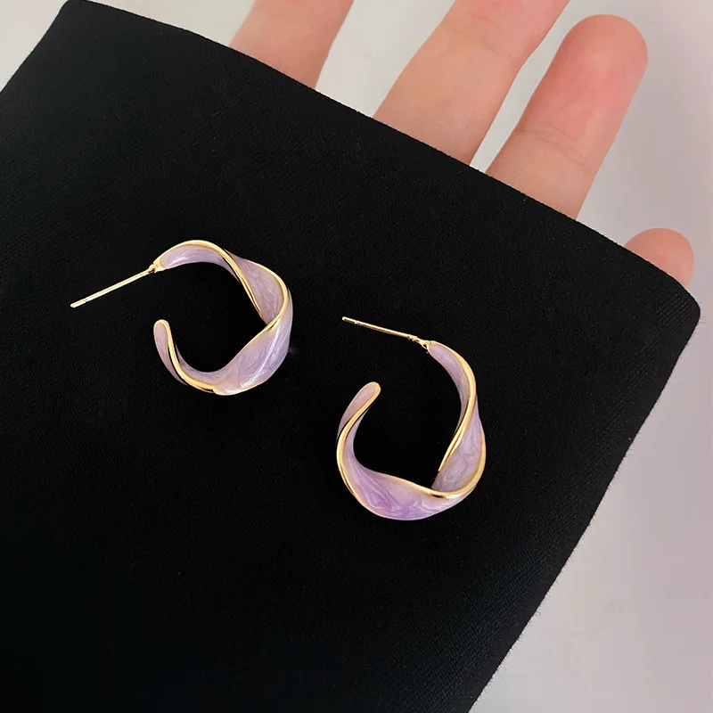 Twisted Art Line Purple Stud Earrings Para Mulheres,Metal,Dourado,Nova Moda,Atacado,Joalheria,Lavanda,2024