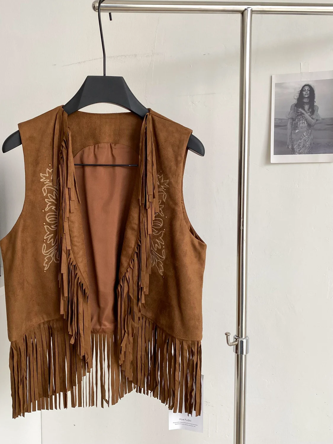 

Retro Travel Outerwear Women's Vest Jaet 2025 Autumn Design Embroidered Tassel Vest Commute Sle Regular Thin Pure Color