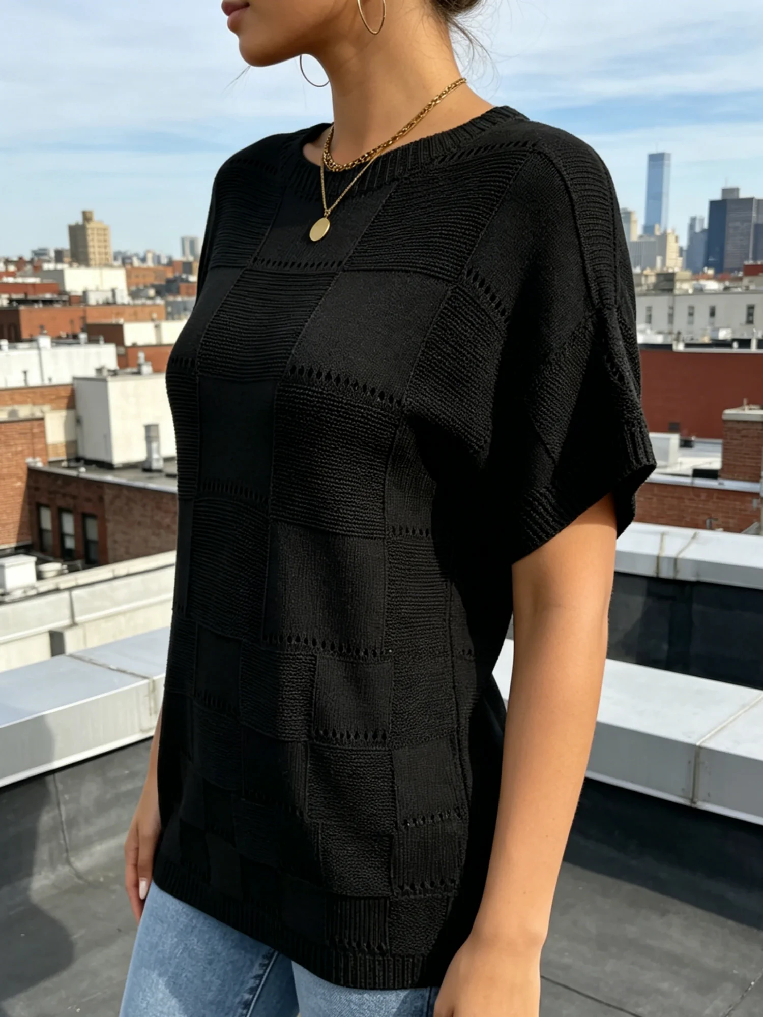 Picture 5: Women's plus size perforated knitted short sleeved shirt, elegant and fashionable women's T-shirt for spring and summer