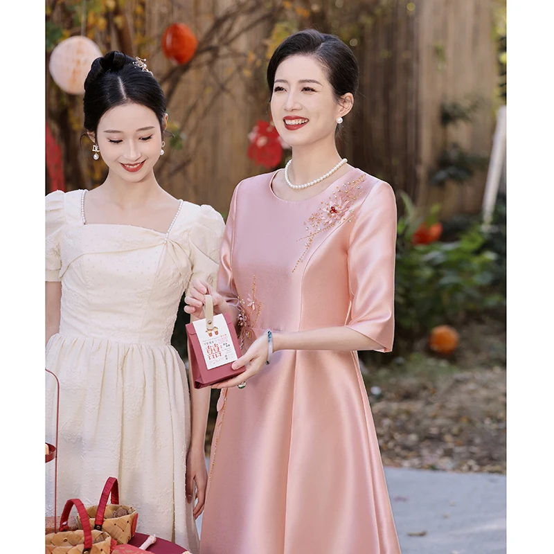 Elegant Round Neck A-Line Tea-Length Pink Satin Mother Of The Bridal Dresses With Sleevs Women Wedding Party Gowns