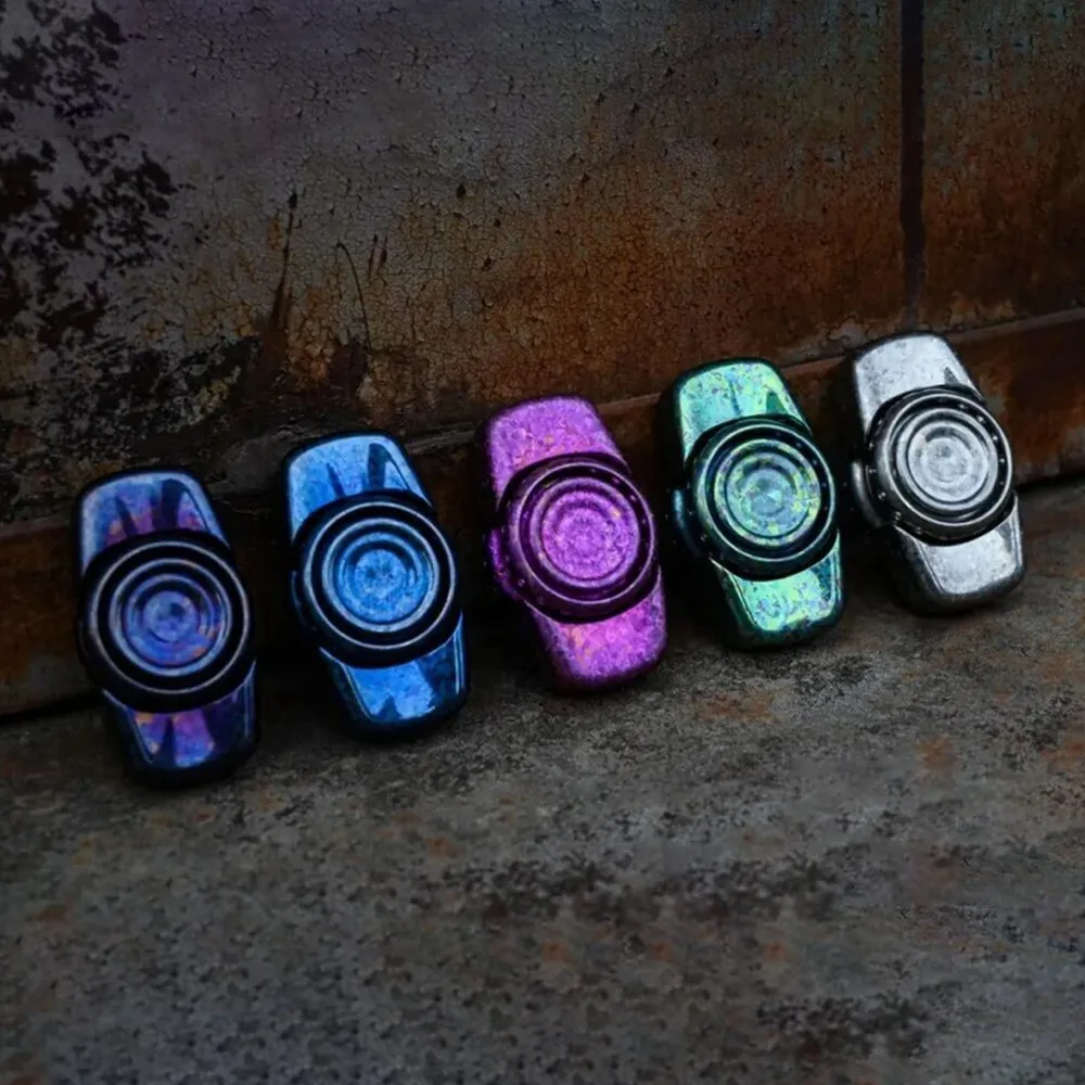 AuroraEDC ลูกบอลสปินเนอร์ไทเทเนียมแบบคริสตัลสองใบพัด ดีไซน์ดั้งเดิม ของเล่นคลายเครียด