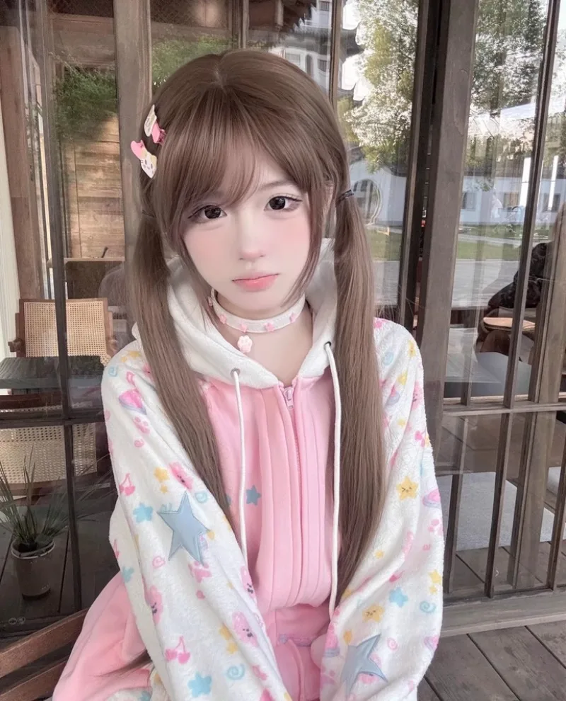 2025 New Japanese Two-dimensional Subculture Y2k Millennial Cute Bear Cartoon Fleece Jacket Hooded Sweater For Women