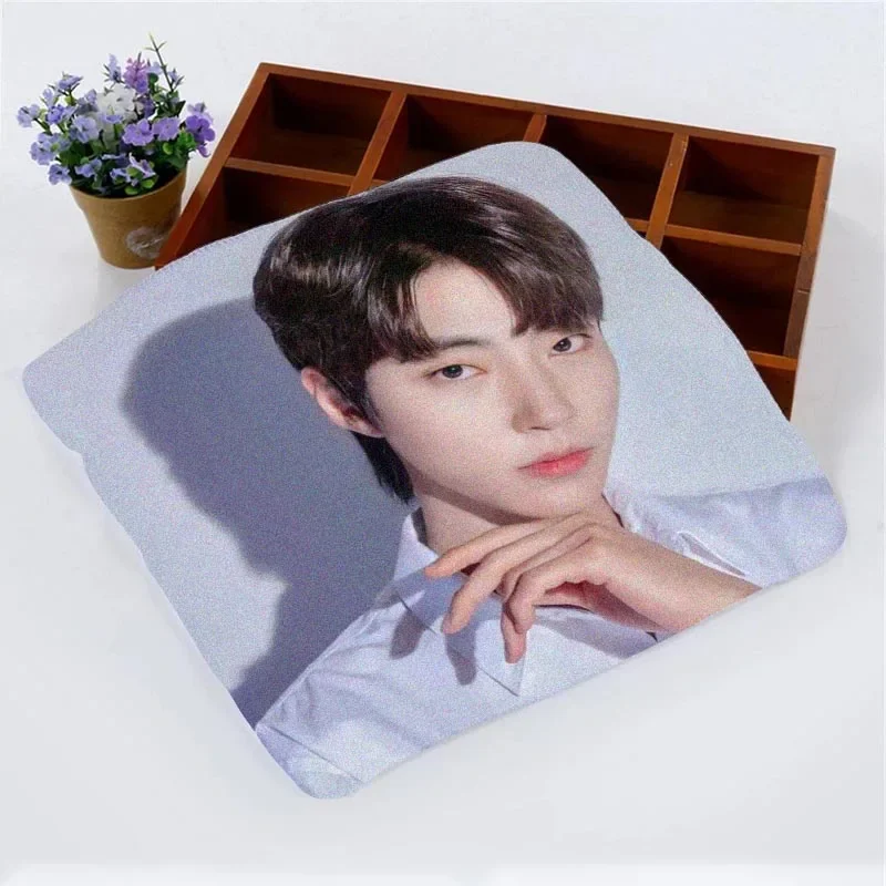 Nice Hwang In Youp Soft Microfiber Fabric Face Towel Wash Cloths Hand Towel Portable Multifunctional Cleaning Absorbent Towel