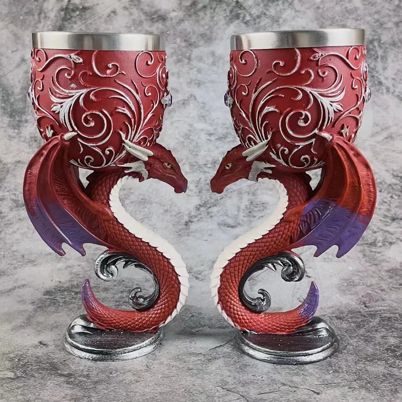 

3D three-dimensional sculpture, Stemware, medieval retro couple cup, resin red wine cup