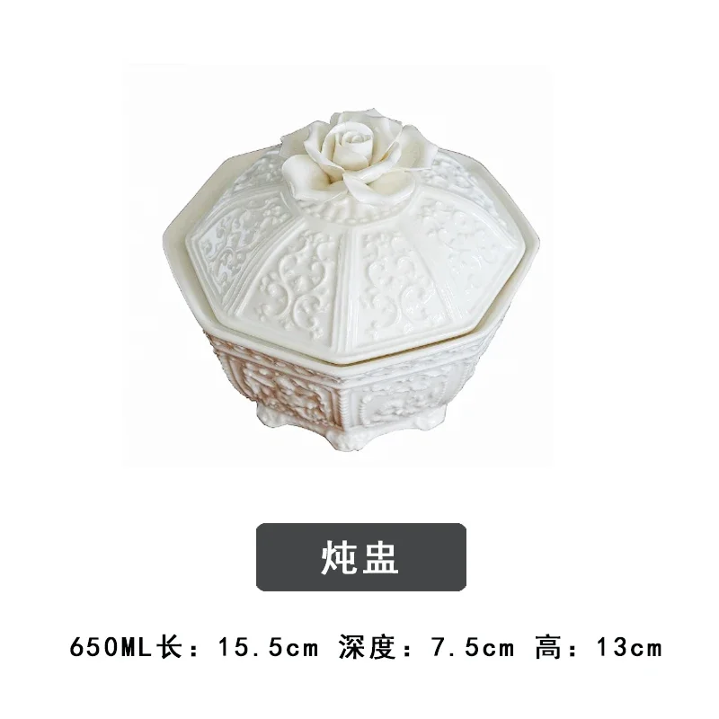 

SGF exquisite French court hand-squeezed flower ceramic tableware napkin box spoon