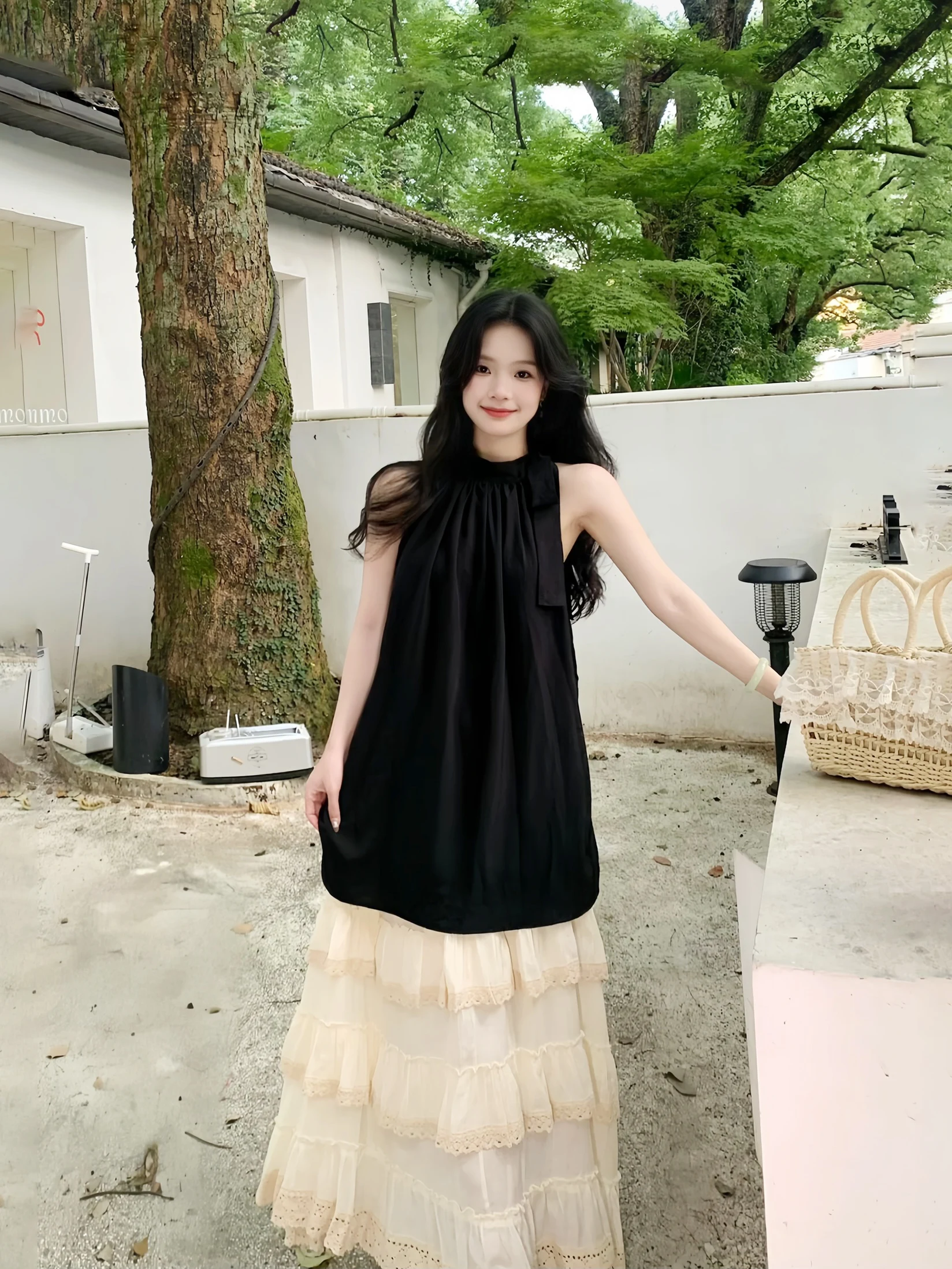 

Черное летнее платье с круглым вырезом и французским рукавом, А-силуэт, производство Китай