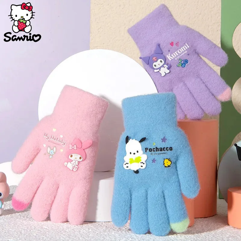 Dziecięce rękawiczki Sanrio pluszowe Kuromi rękawiczki odporne na zimno moja melodia Cinnamoroll rękawiczki z pięcioma palcami Pochacco zimowa