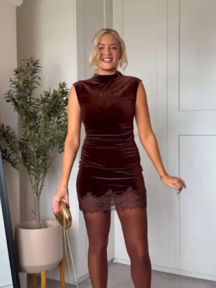 

HH 2026 New Women Sleeveless Round-Neck Lace Pleated Decoration Velvet Material Long Dress Elegance Fashion Dress