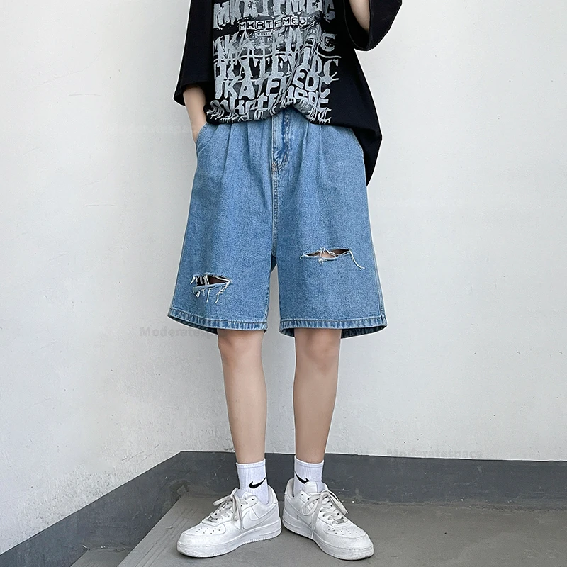 2024 Summer Shorts Men's Ripped Streetwear Fashion Loose Jeans Hole Straight Wide Casual Soft Denim Shorts Male