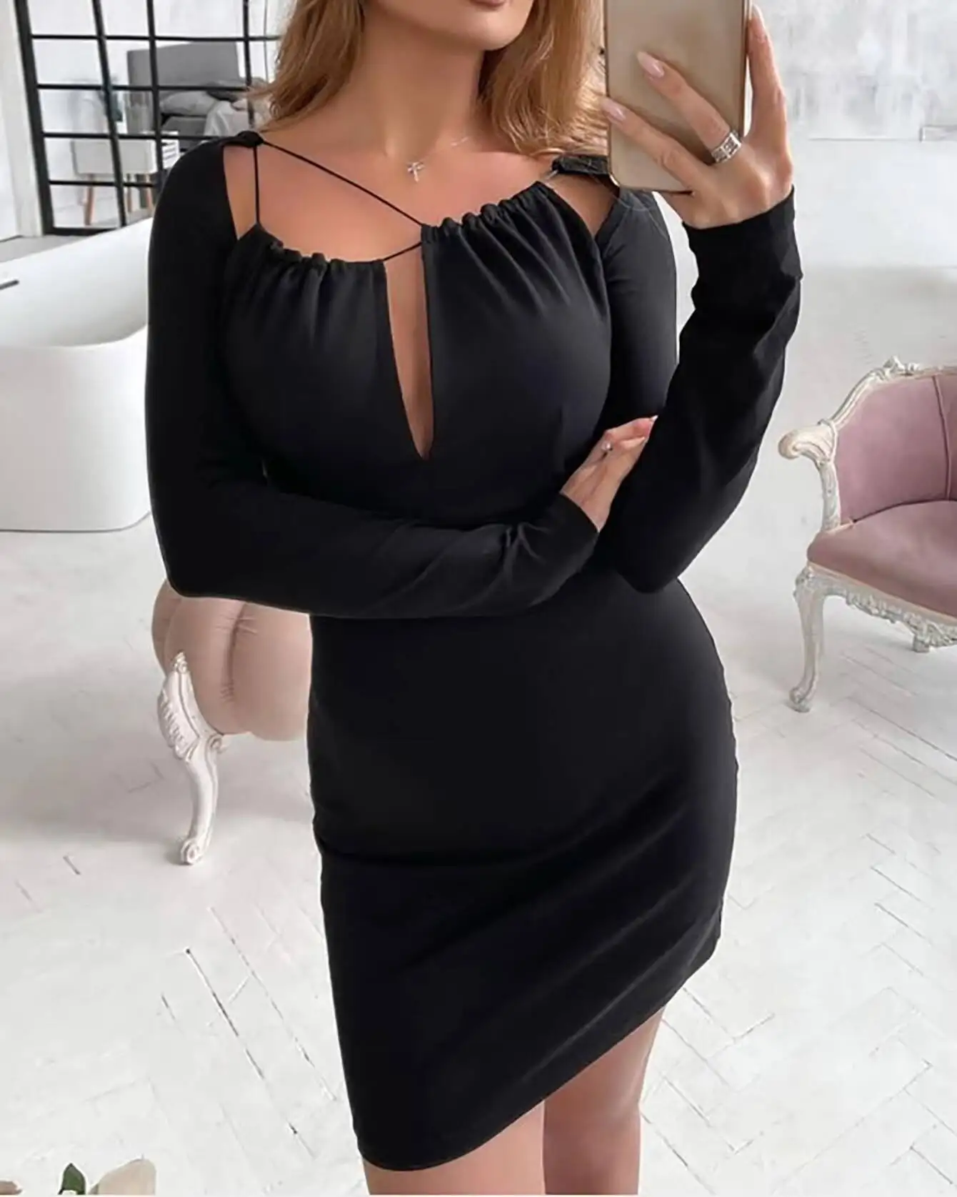 

Мини-платье женское весенне-летнее черное с длинным рукавом, вырезом-лопаткой, облегающее, сексуальное, для вечеринок, клубов, коктейльное